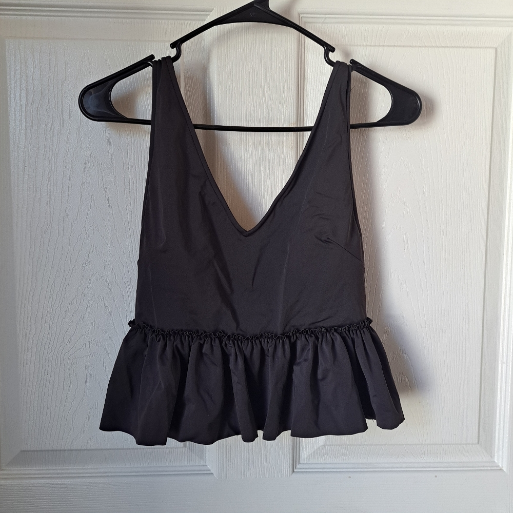 Kortni Jeane v neck top